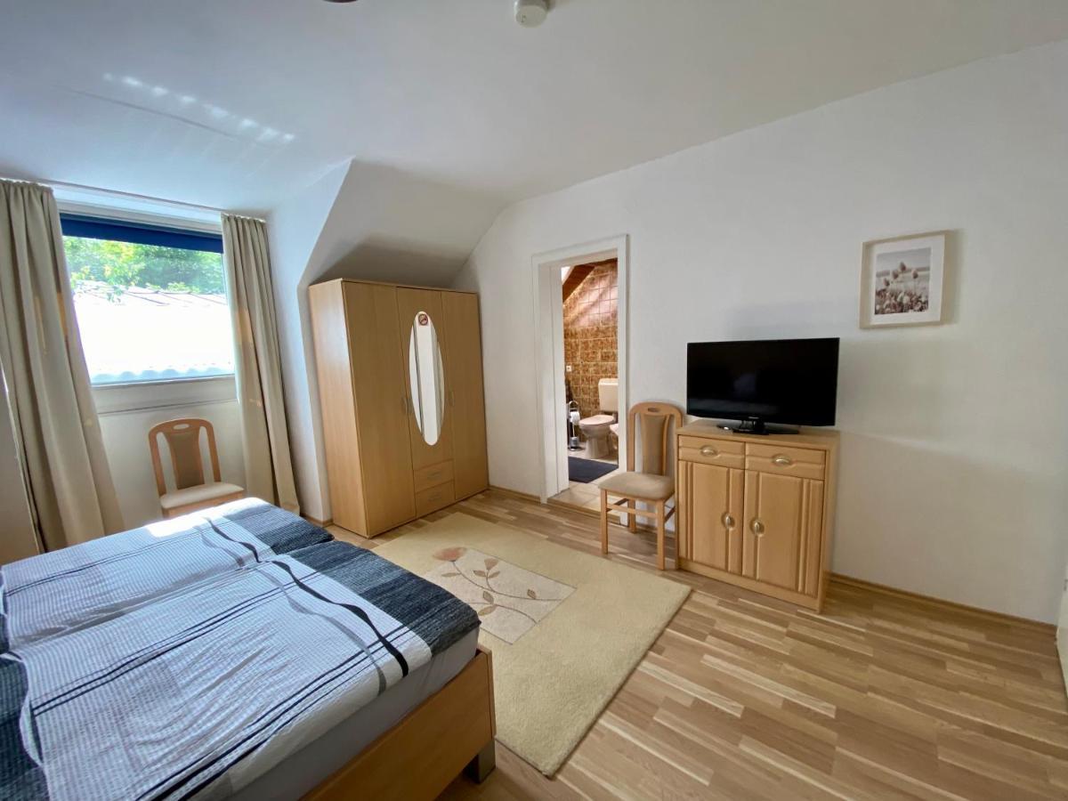 Ferienwohnung Metzen Burg  Exterior foto